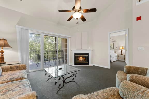 French Quarter - Condo 442C - 2 BD + L - Image 2