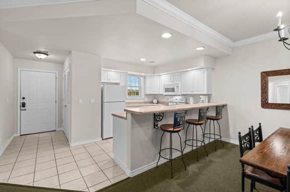 French Quarter - Condo 432A - 2 BD - Image 5