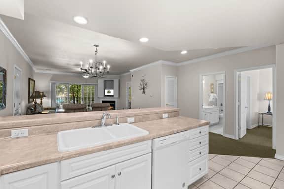 French Quarter - Condo 432A - 2 BD - Image 4