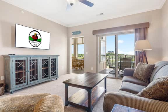 Majestic 310 - 2 BD | LAKE - Image 4