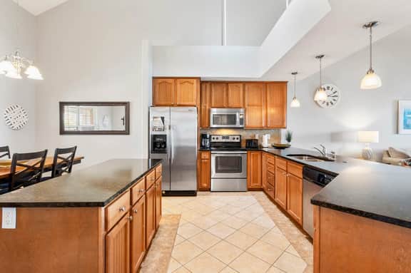 Majestic 413 - 3 BD - Image 2