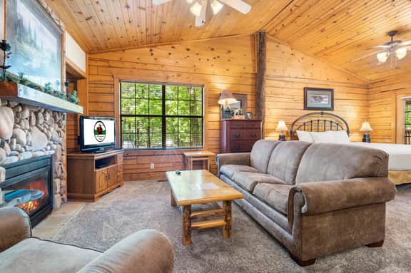 Cabins at Grand Mountain - Cabin 277 - 1 BD | WK - Image 3