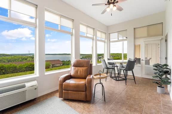 Majestic 108 - 4 BD | WK - Image 3
