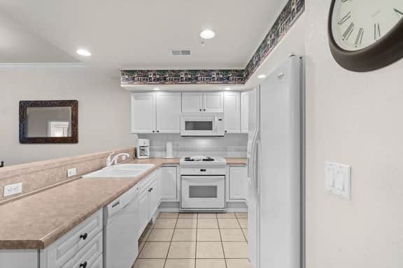 French Quarter - Condo 431A - 2 BD - Image 4
