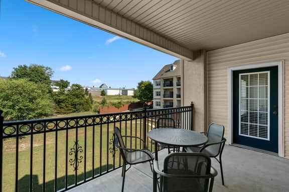 French Quarter - Condo 642C - 2 BD + L - Image 4