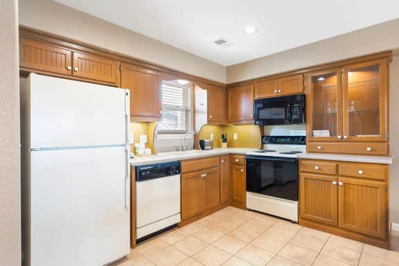 OakRidge - Condo 743 AB | 2 BD - Image 3