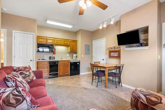 OakRidge - Condo 715 B | QS - Image 5