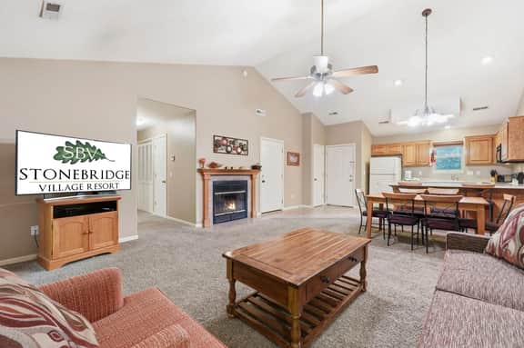 OakRidge - Condo 710 AB | WK | 2 BD - Image 3