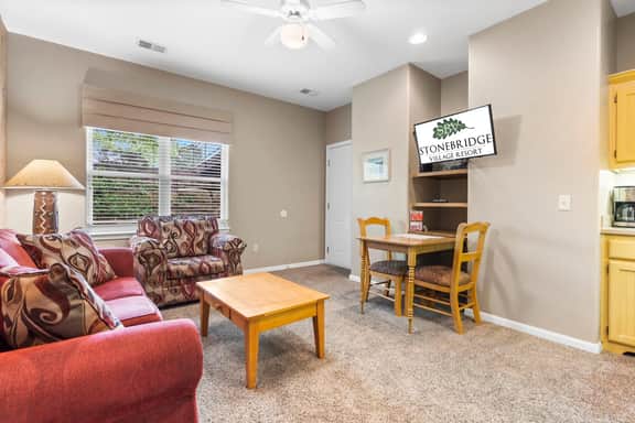 OakRidge - Condo 729 B | QS - Image 2
