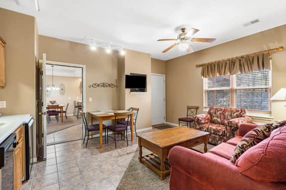 OakRidge - Condo 725 B | QS - Image 4