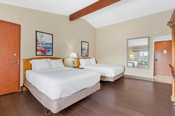 Rock Lane - Room 301 - QQ | LV - Image 5