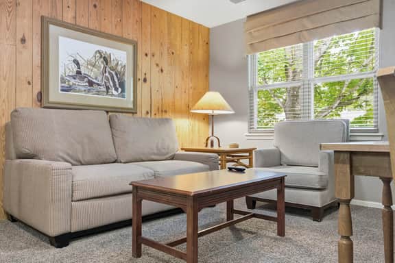 OakRidge - Condo 734 B | WK | QS - Image 2