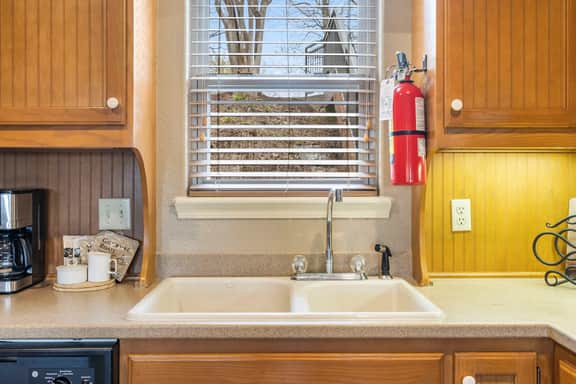 OakRidge - Condo 733 A | 1 BD - Image 5