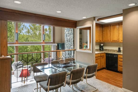 Table Rock Landing - Unit 20 - Image 4