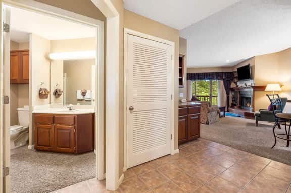 OakRidge - Villa 608 | 2 BD - Image 2