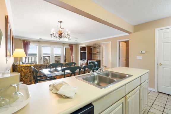 Rock Lane - Condo 623 - 2 BD | LV - Image 4