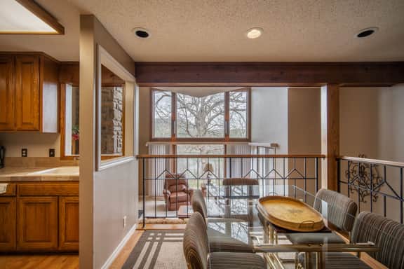 Table Rock Landing - Unit 15 - Image 5