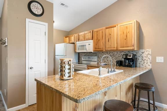 Fall Creek 3425 - 2 BD | DX - Image 2