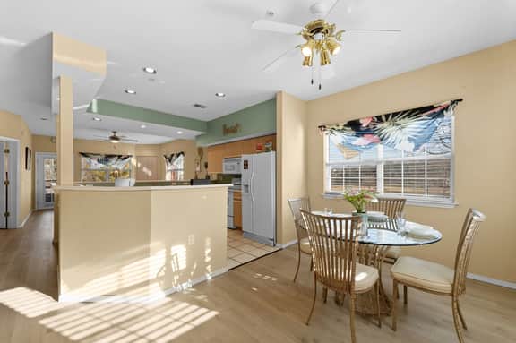 Greensview 321BC - 2 BD | WK - Image 5