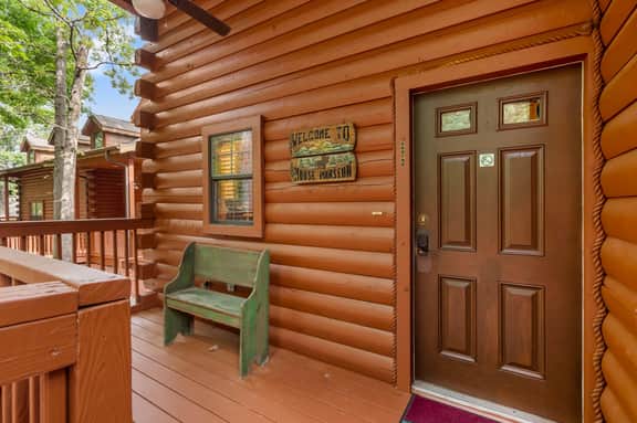 Cabins at Grand Mountain - Cabin 272 - 2 BD + L | WK | PY - Image 5