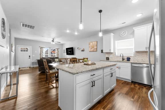 Branson Cove - Sweet Magnolia Lodge - 3 BD - Image 3
