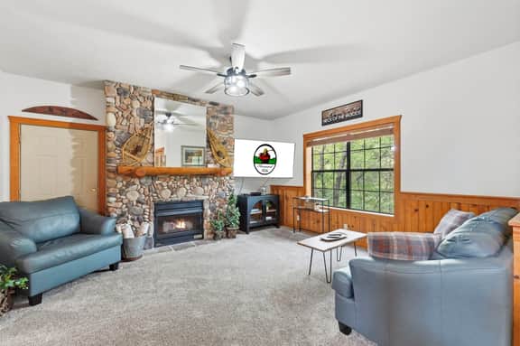 Cabins at Grand Mountain - Cabin 205 - 2 BD | PMR | WK | CN - Image 2