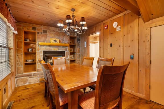 Cabins at Green Mountain - Cabin 24 - 2 BD + L | WK | HA | CV - Image 3