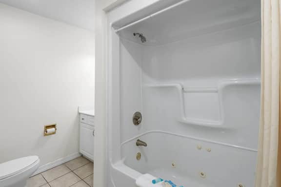French Quarter - Condo 331B - 1 BD - Image 3