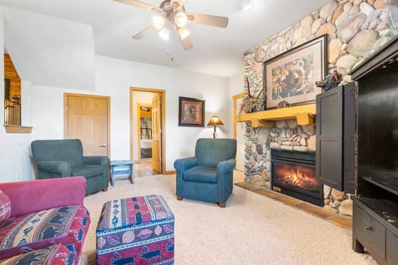 Cabins at Grand Mountain - Cabin 274 - 2 BD + L | WK - Image 3