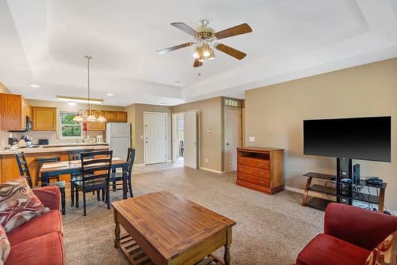OakRidge - Oaks 171 AB | 2 BD - Image 5
