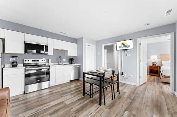 Rock Lane - Condo 403 - 1 BD | LTD - Image 4