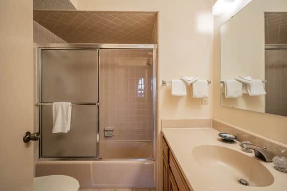 Table Rock Landing - Unit 10 - Image 3