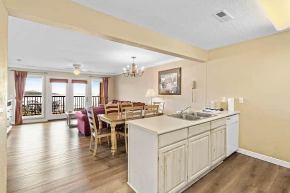Rock Lane - Condo 432 - 2 BD | LV | WK - Image 4