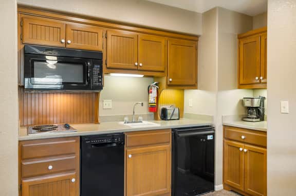 OakRidge - Condo 746 B | WK | QS - Image 5