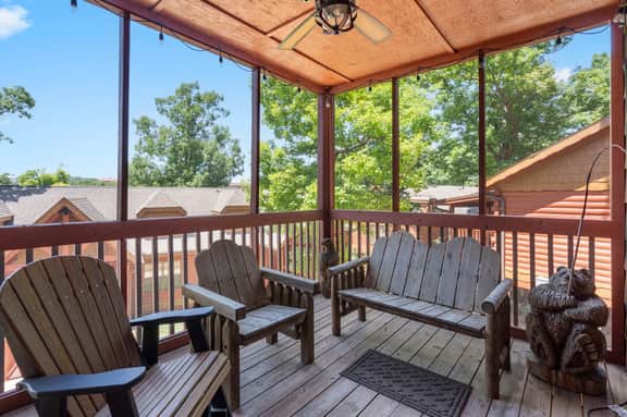 Cabins at Grand Mountain - Cabin 131 - 2 BD + L - Image 3