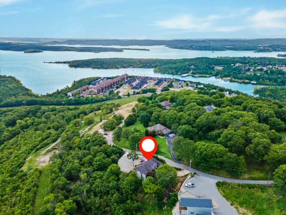 Chateau North - Friendly Hills Lodge - 5 BD - Image 3