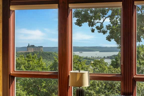 Chateau North - Friendly Hills Lodge - 5 BD - Image 2