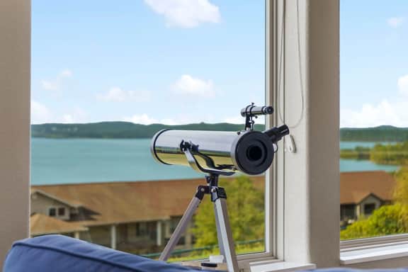 Majestic 102 - 2 BD | WK | LAKE - Image 4