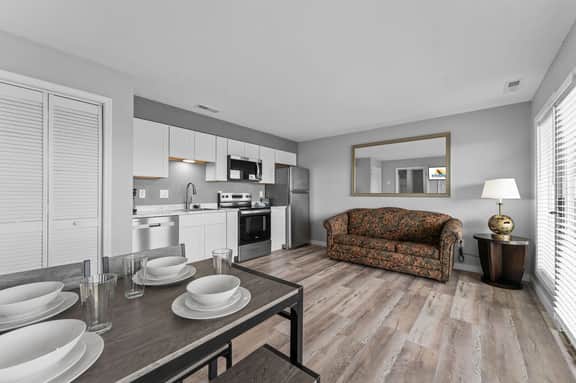 Rock Lane - Condo 402 - 1 BD | LTD - Image 2
