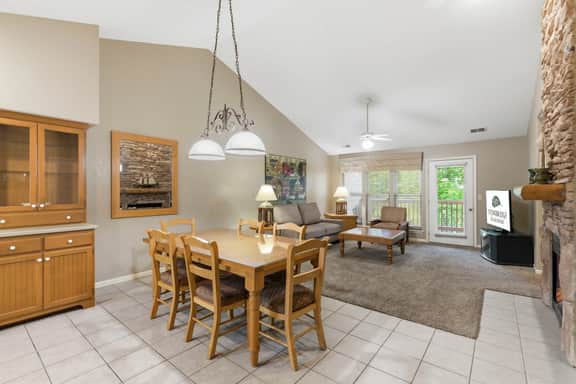 OakRidge - Condo 748 AB | WK | 2 BD - Image 5