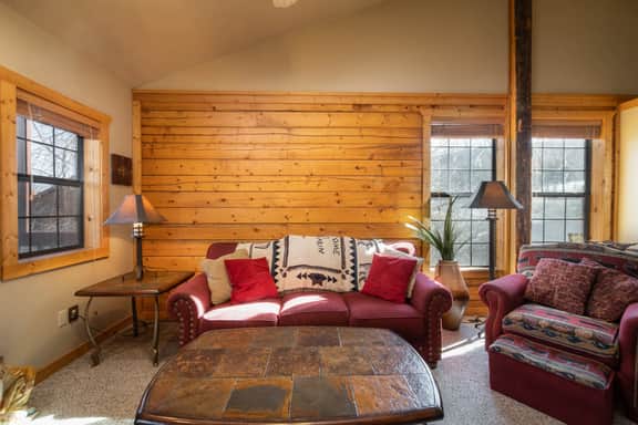 Cabins at Grand Mountain - Cabin 320 - 2 BD - Image 4