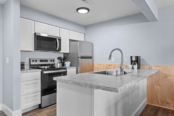 Rock Lane - Condo 427 - 2 BD | LV - Image 5