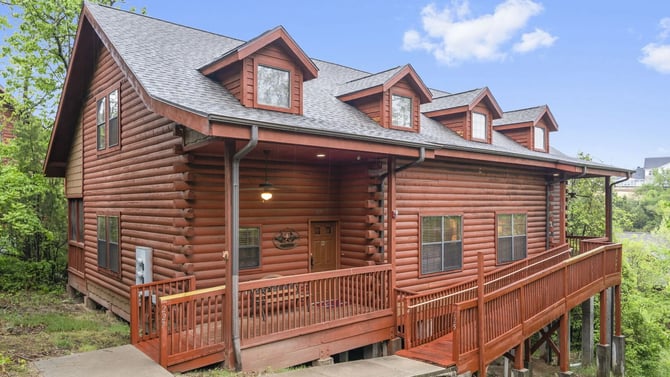 What Should You Know About Silver Dollar City Harvest Festival 2026 and Staying in a Branson Cabin?