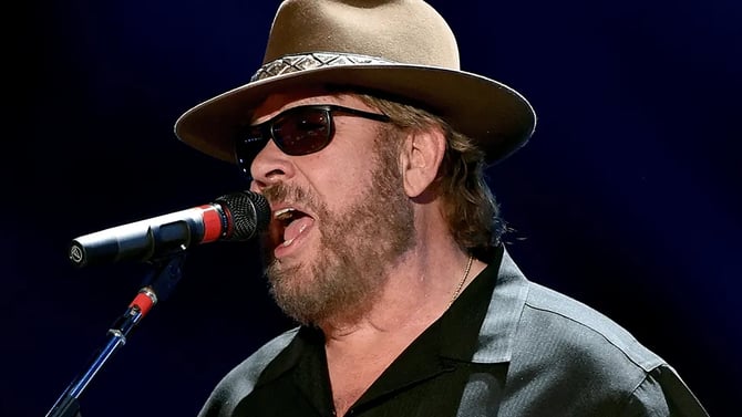 Bocephus in the Ozarks: Hank Jr. Brings Outlaw Country to Thunder Ridge